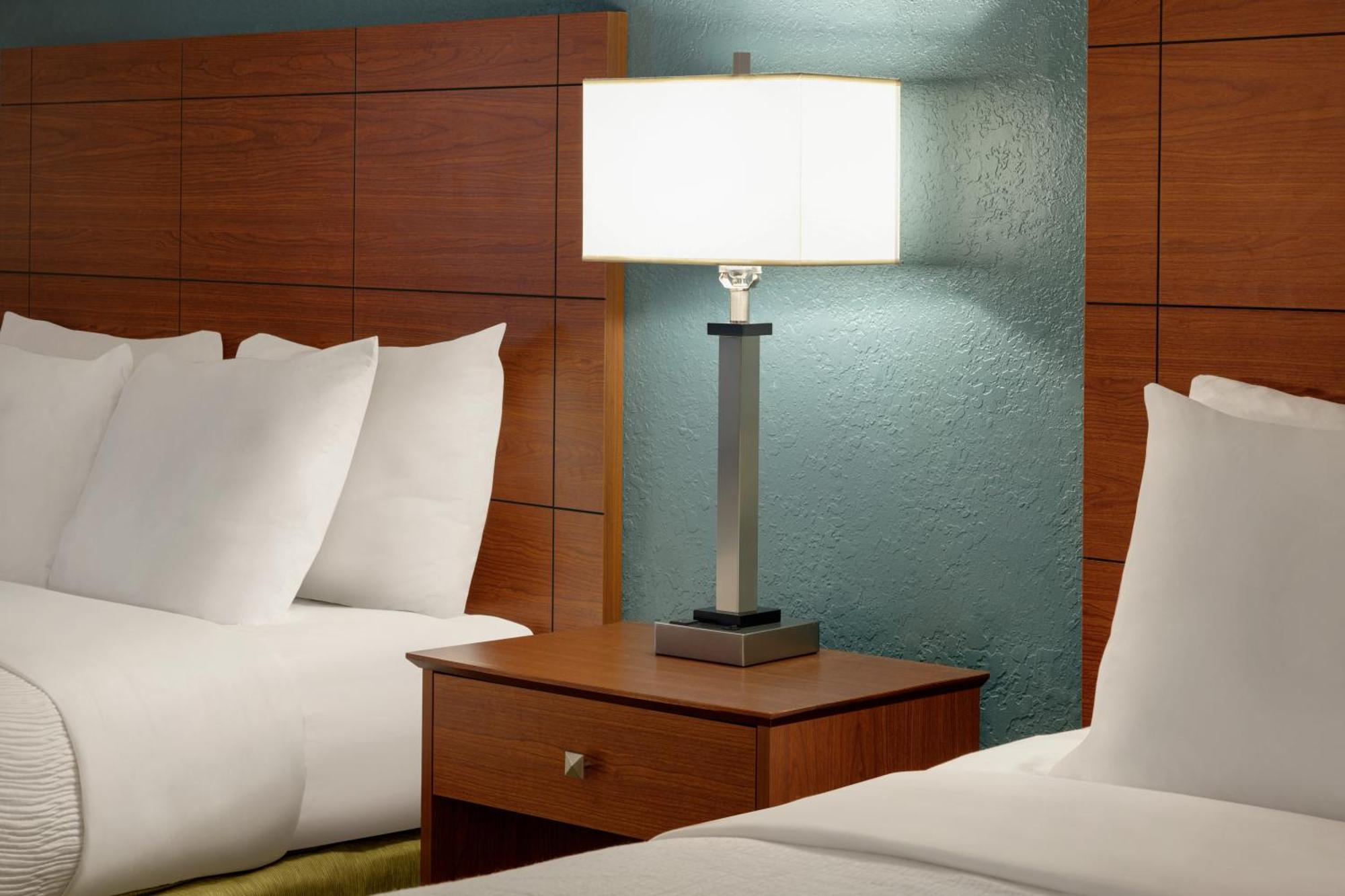 Americinn By Wyndham Grand Rapids Airport North Каскейд Экстерьер фото